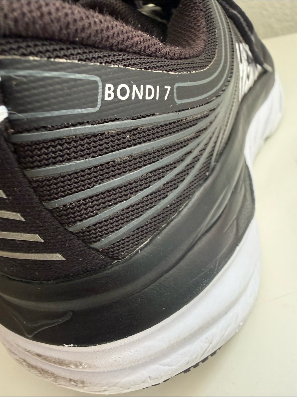 Hoka Bondi 7 women size 8 black and White Bondi 7 Women's Athletic - Picture 10 of 14